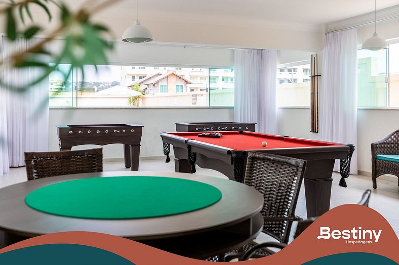 B305 - Apartamento com Sala de Jogos e Piscina