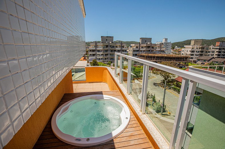 Cobertura com Jacuzzi Privada